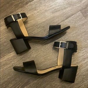 Unisa Black Sandal